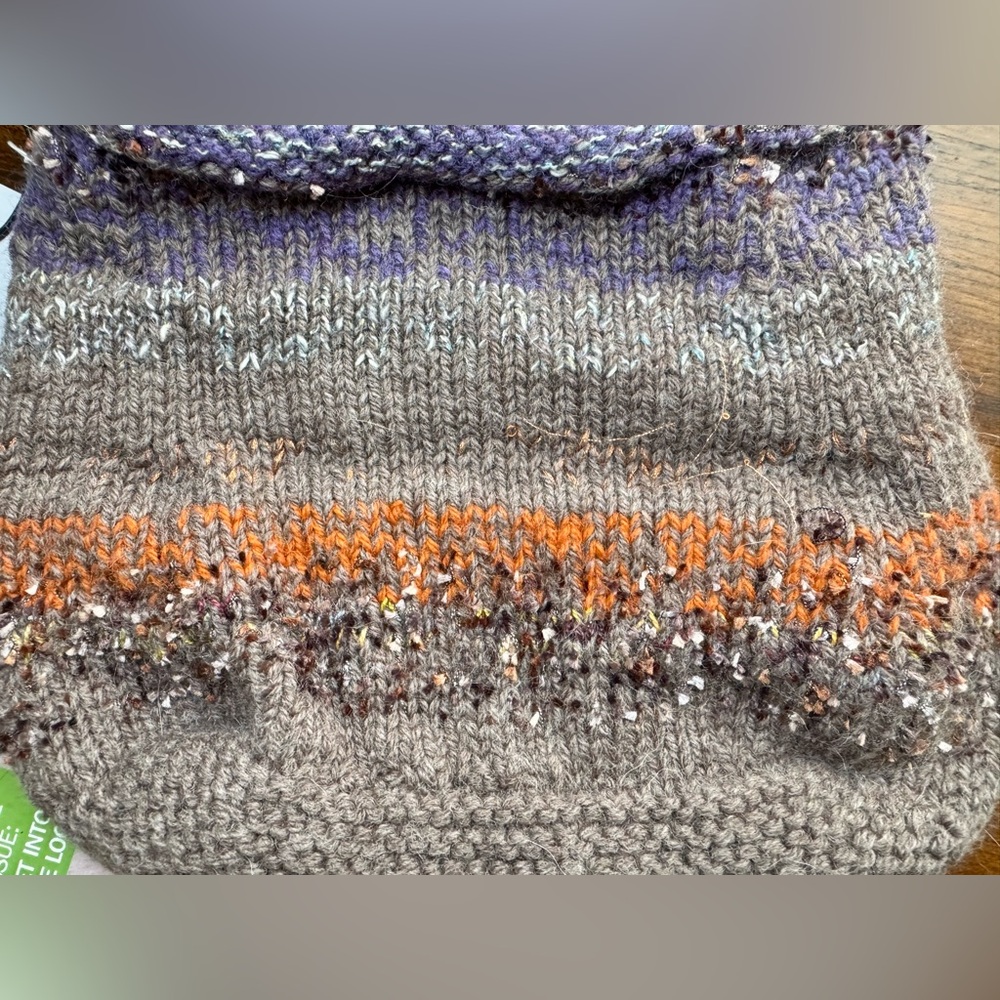 Hand Crafted Vibrant Felted Knit Shoulder Bag - Picture 8 of 11